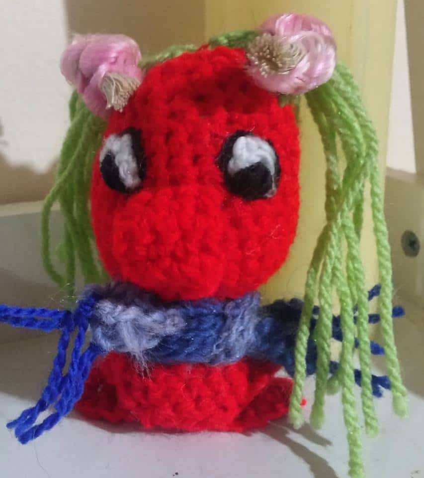 The loop the beak makes create a perfect crochet hook holder.